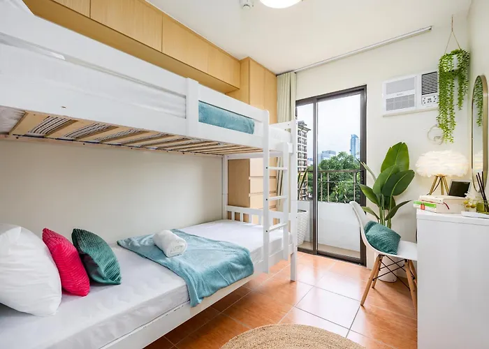 The Aviary 2br At One Oasis, Free Parking