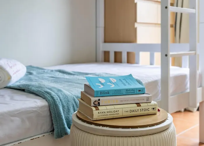 The Aviary 2br At One Oasis, Free Parking