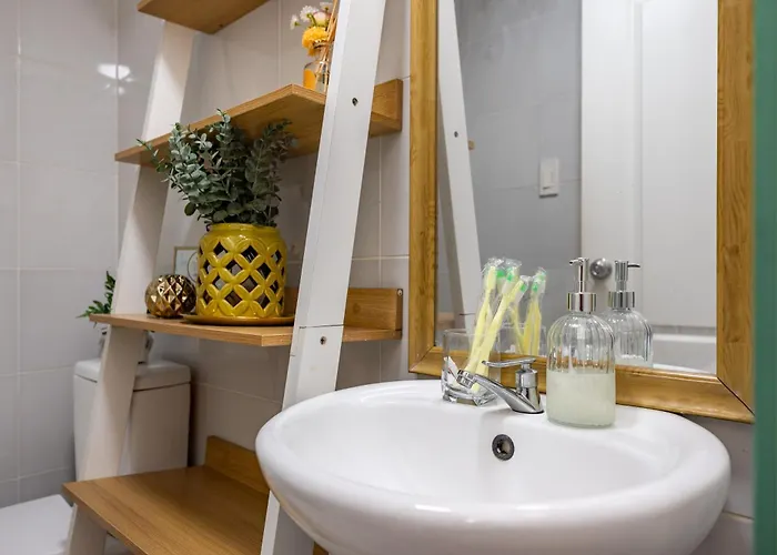 The Aviary 2br At One Oasis, Free Parking